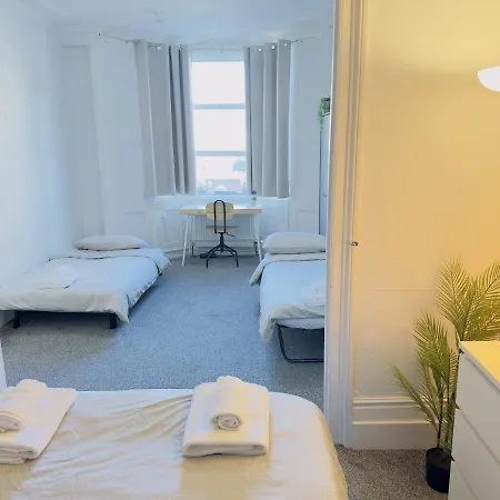 Stratford House - Sleepylodge Apartment *