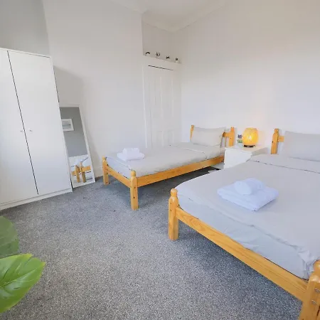 Stratford House - Sleepylodge London