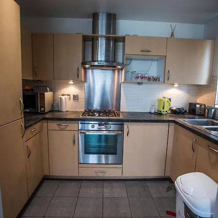 Apartment Remarkable 2-bed With Sea View *