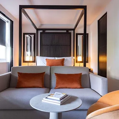 Hotel La West - Hyde Park 4*