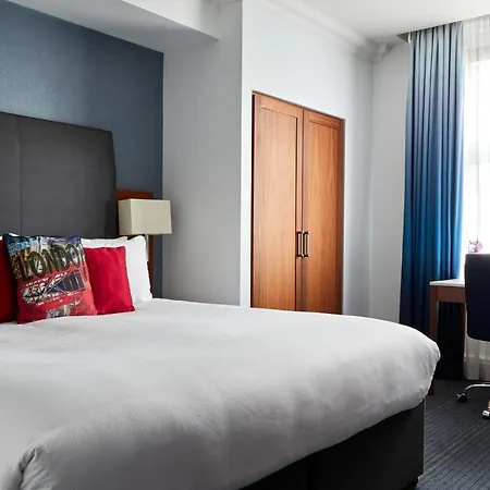 The Cumberland, 4*