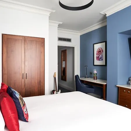The Cumberland, Szálloda 4*