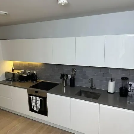 Royal Dock Luxury Apartment *