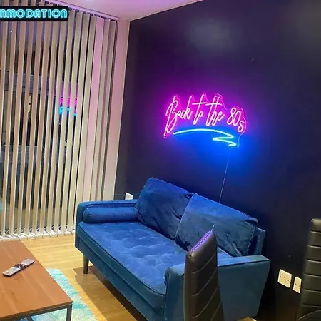80s Retro 1bedroom Apart Canary Wharf *
