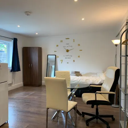 24a Apartment London