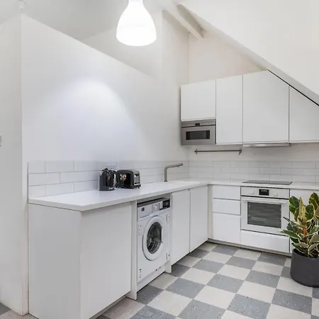 Spacious And Cosy Kings Cross, Euston, Camden * London
