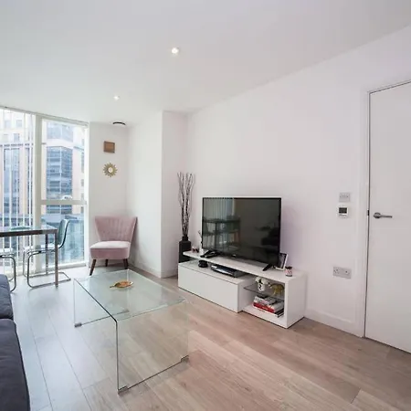 Apartment Avisa Stays- London. 2 Bedrooms With 2 Bathrooms.