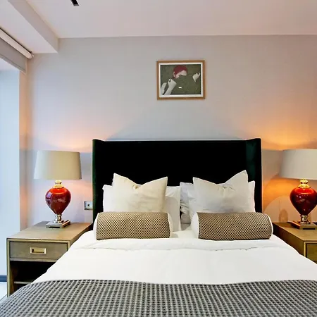 Apartment 37gs Residences