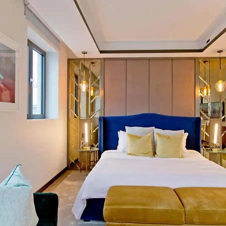 37gs Residences *