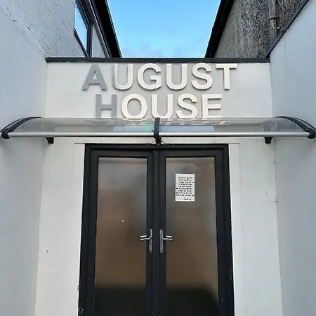 Fabulous 3a August - Na * Londres