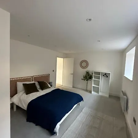 Fabulous 3a August - Na Apartamento Londres
