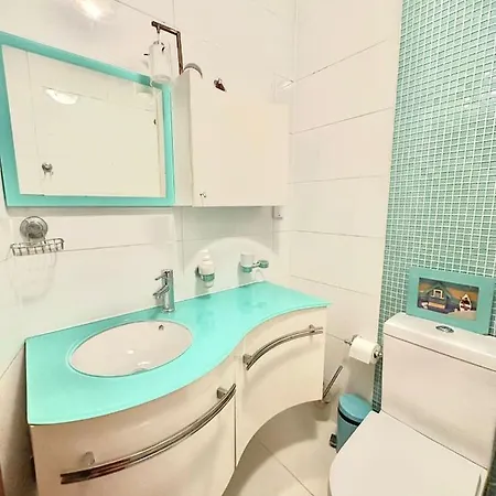 Сasa de vacaciones Charm - Comfortable In Spacious House *