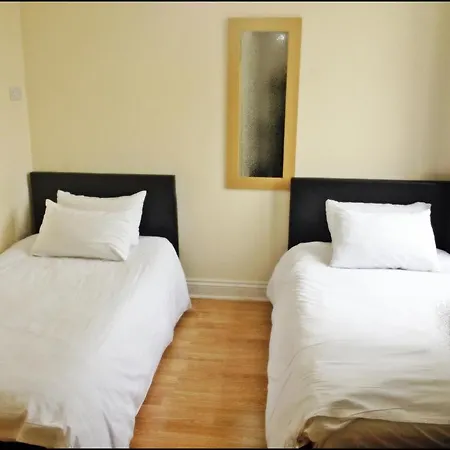 View - Road Market Hotel 2*
