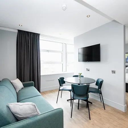 Aparthotel Staycity Greenwich High Road 3*
