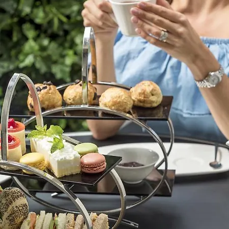 The Queens Gate 4* London