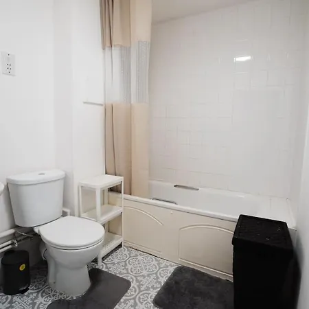 Cozy Near Canary Wharf
