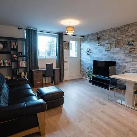 Apartment Cozy Near Canary Wharf *
