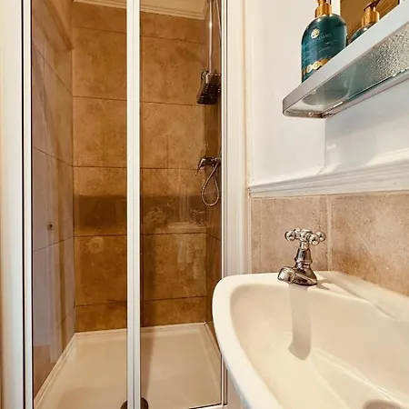 Riverside Flat In Southwark Apartment