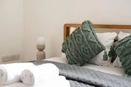 Apartment Trendy East Flat Sh11 *