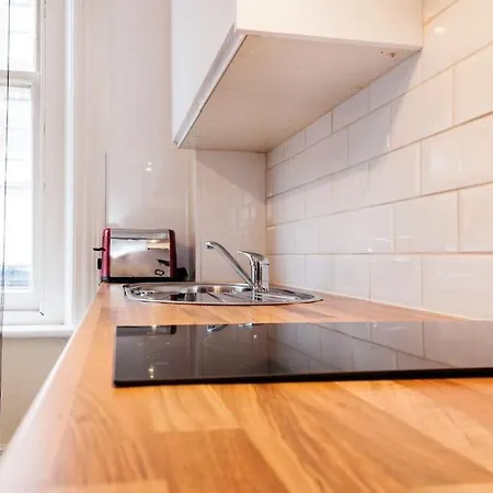 Apartment * London