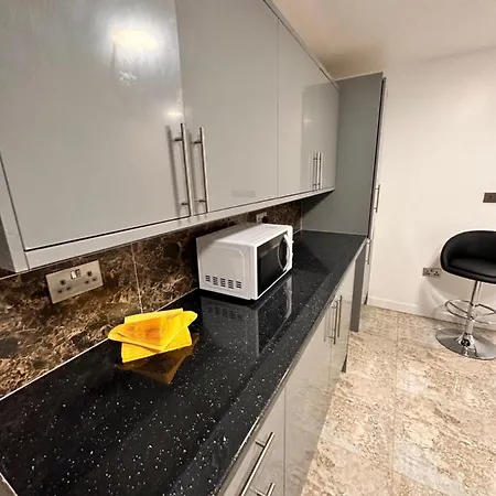 Canary Wharf Single Double And En-suite Guest house *
