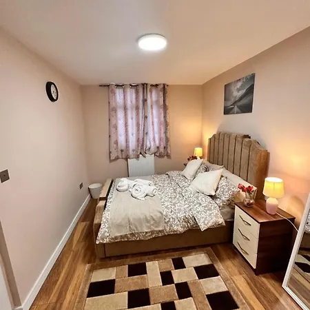 Guest house Canary Wharf Single Double And En-suite *