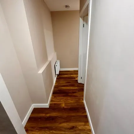 Canary Wharf Single Double And En-suite London