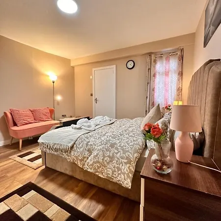 Canary Wharf Single Double And En-suite *