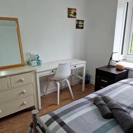 Cozy Double Bedroom In Zone 1-2 London