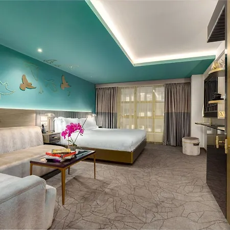 Middle Eight - Covent Garden - Preferred And 5*