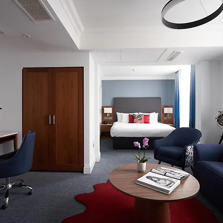 Hotel The Cumberland,