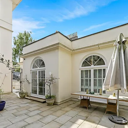 One Bed Annex London