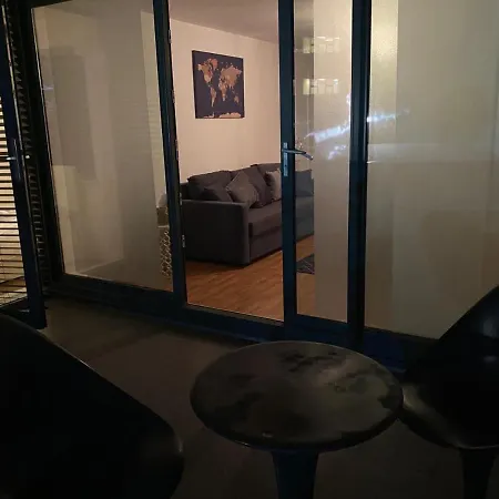 Streatham High Street Apartment