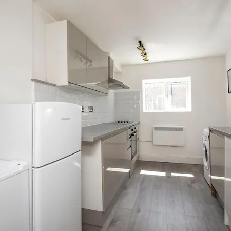 Appartement Spacious Serenity In The Heart Of *