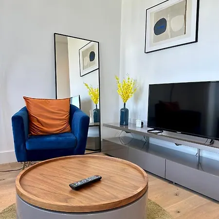 Apartmán Luxury Flat With Stunning Views And Pool Londýn