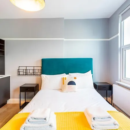 Vonder Kensington Hotel 2*