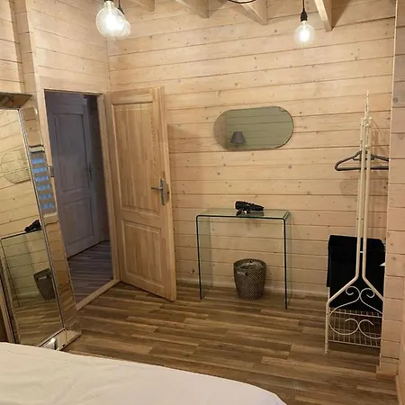 The Secret & Hideaway Caravan Lodge