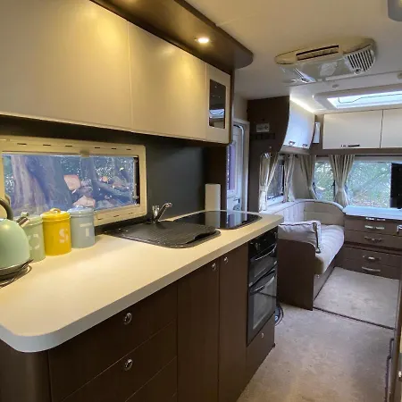 Lodge The Secret & Hideaway Caravan Cudham