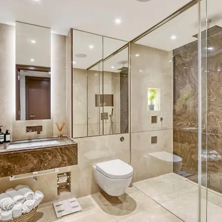 Canal Side Luxury 1 Bed Chelsea * London