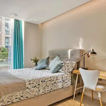 Apartment Canal Side Luxury 1 Bed Chelsea London