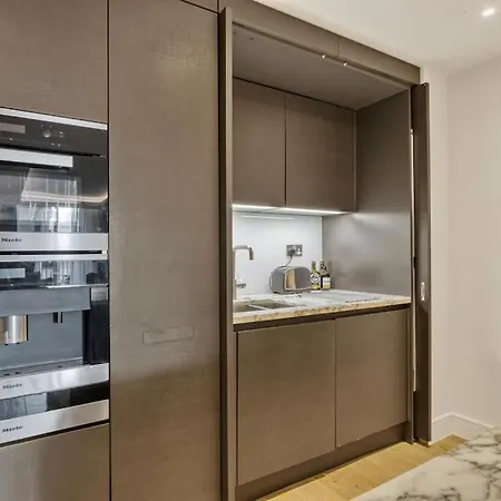 Apartment Canal Side Luxury 1 Bed Chelsea London