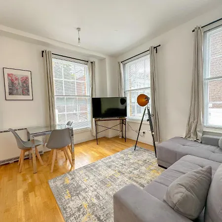Gower Street Residences *