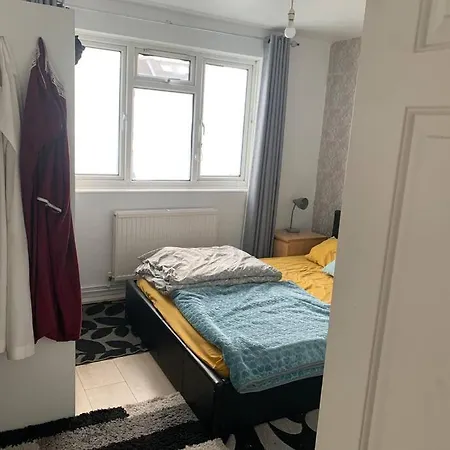Entire 2 Bedroom