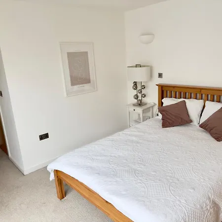 Apartment Luxury 4 Bed