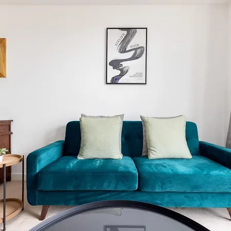 The Wimbledon Collection Apartment