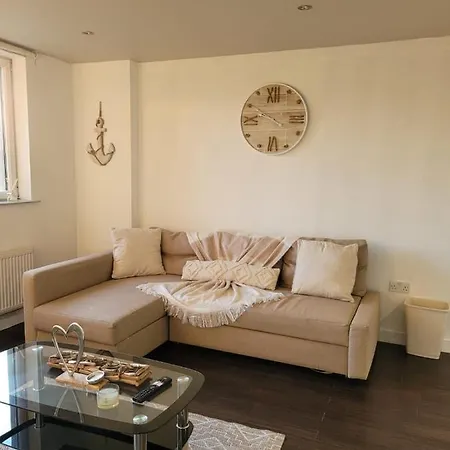 Amazing London 1 Bedroom Flat In Astral House As18 Apartment