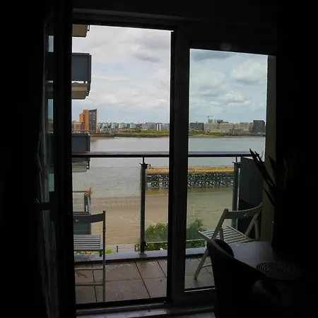 Apartment 2 Bed River View Greenwich