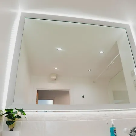 2 Bed River View Greenwich