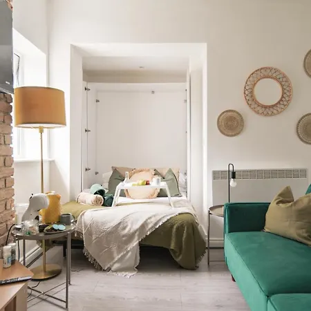 Green Lanes Studio London