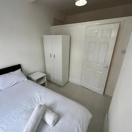 4 Floor New Miles * Londyn